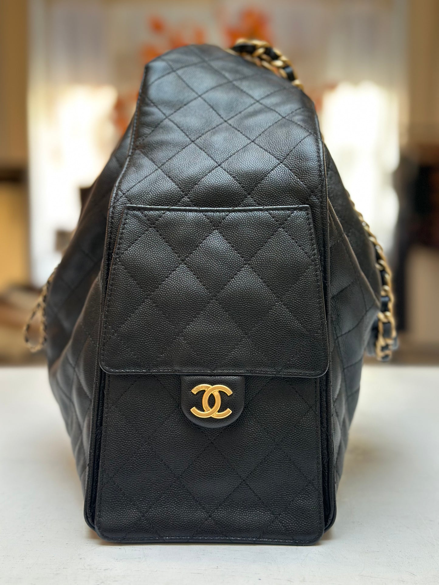 Chanel C-25, Large