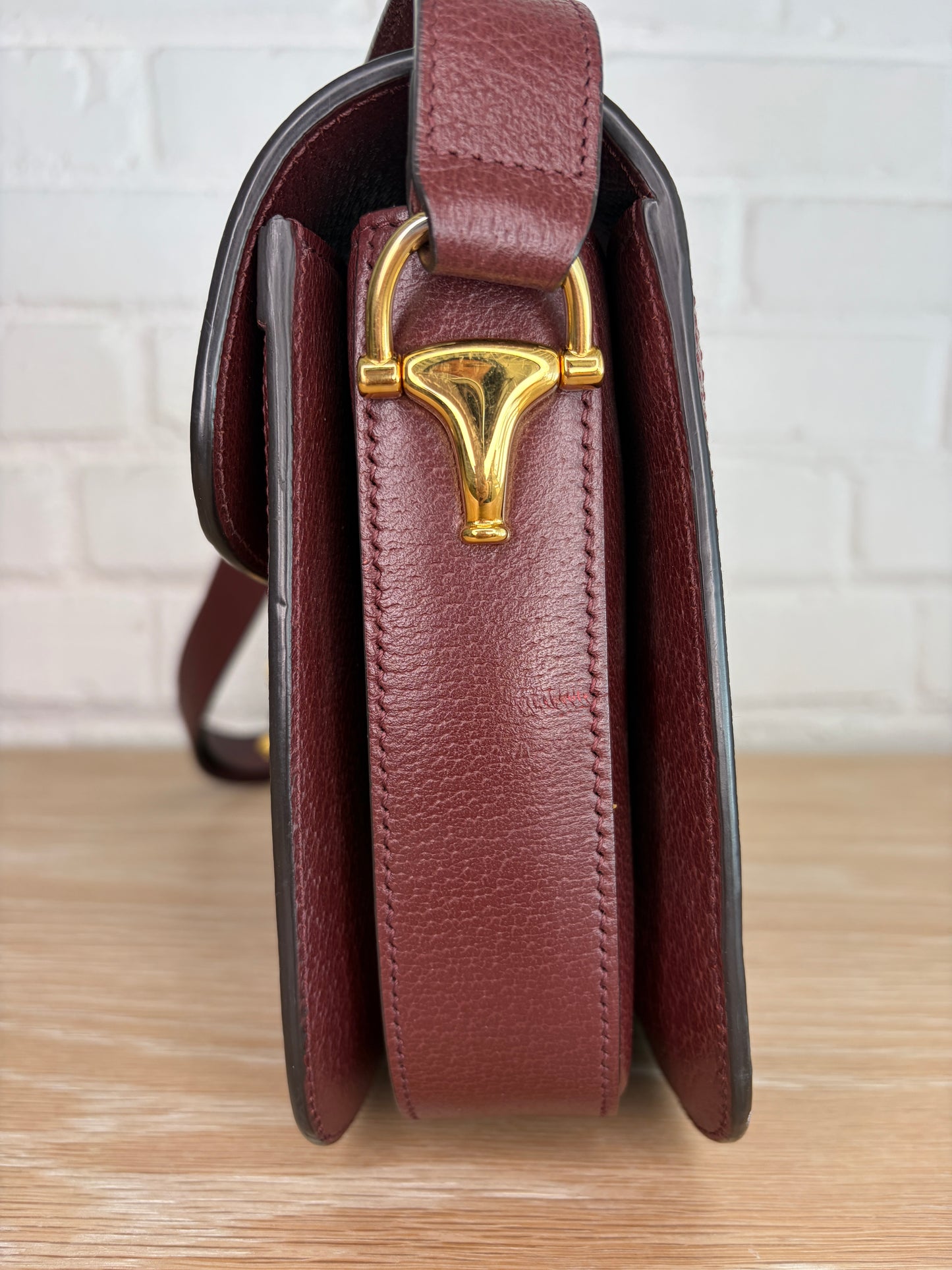 Gucci 1955 Horsebit Shoulder Bag Medium Sahara Rubino Chardonnay