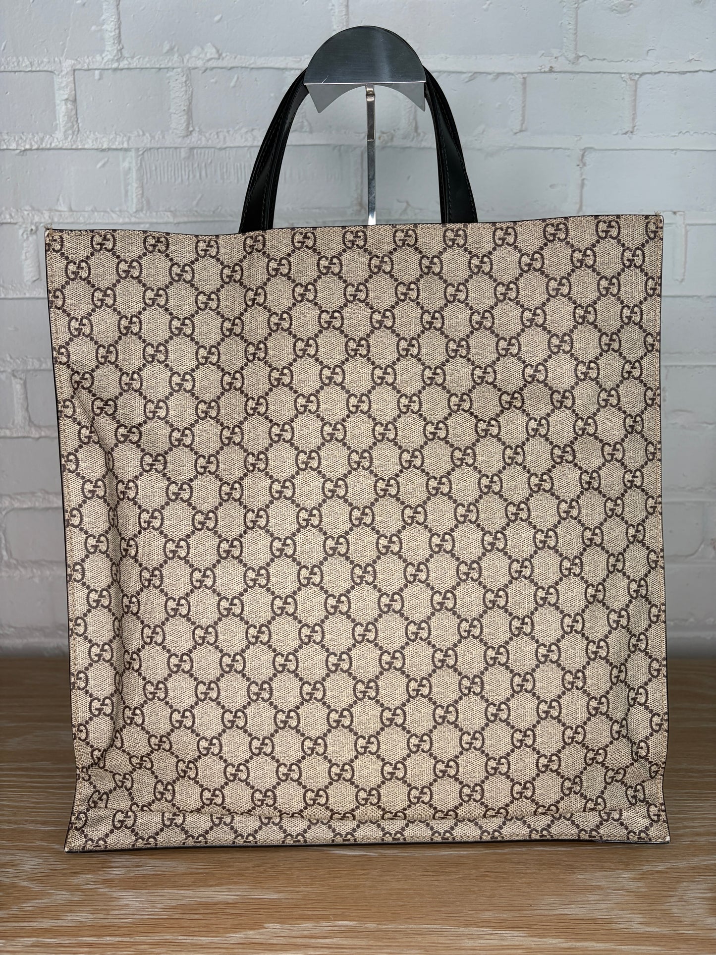 Gucci GG Supreme Angry Cat Tote 2017