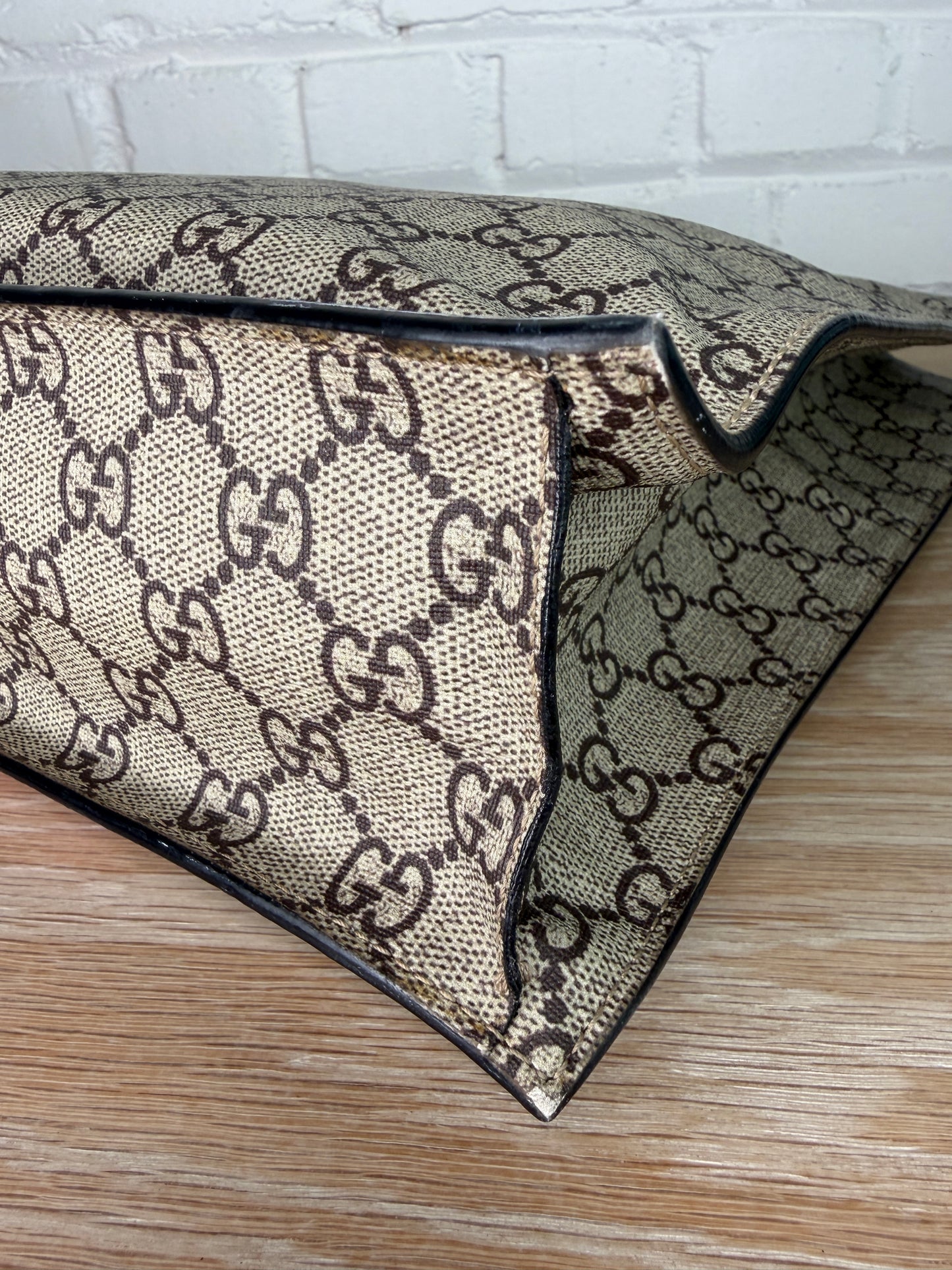 Gucci GG Supreme Angry Cat Tote 2017