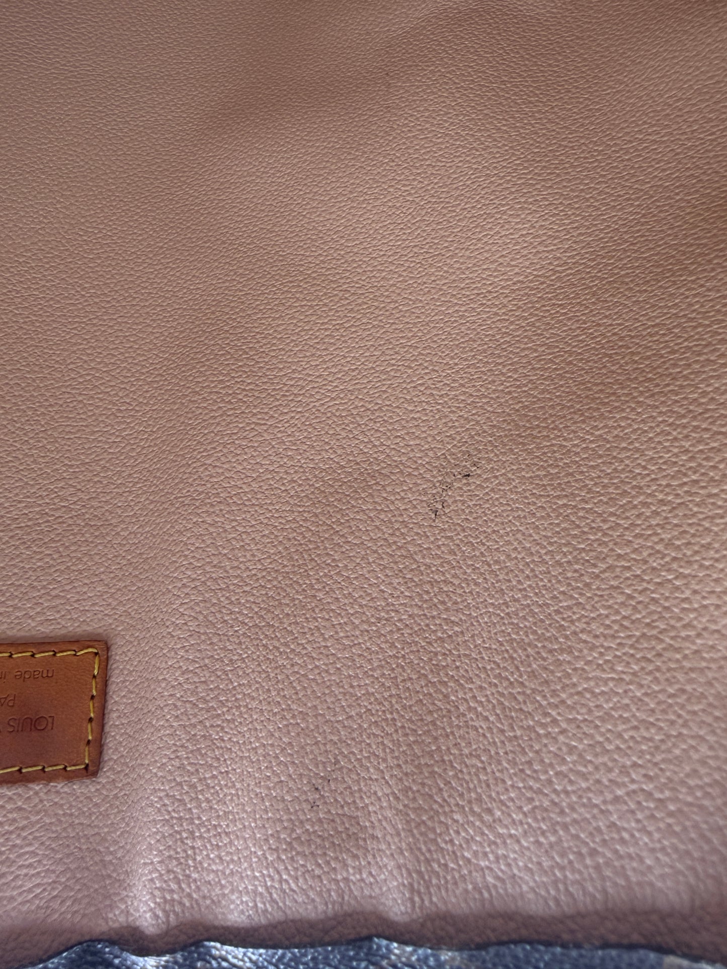 Louis Vuitton Monogram Sac Plat
