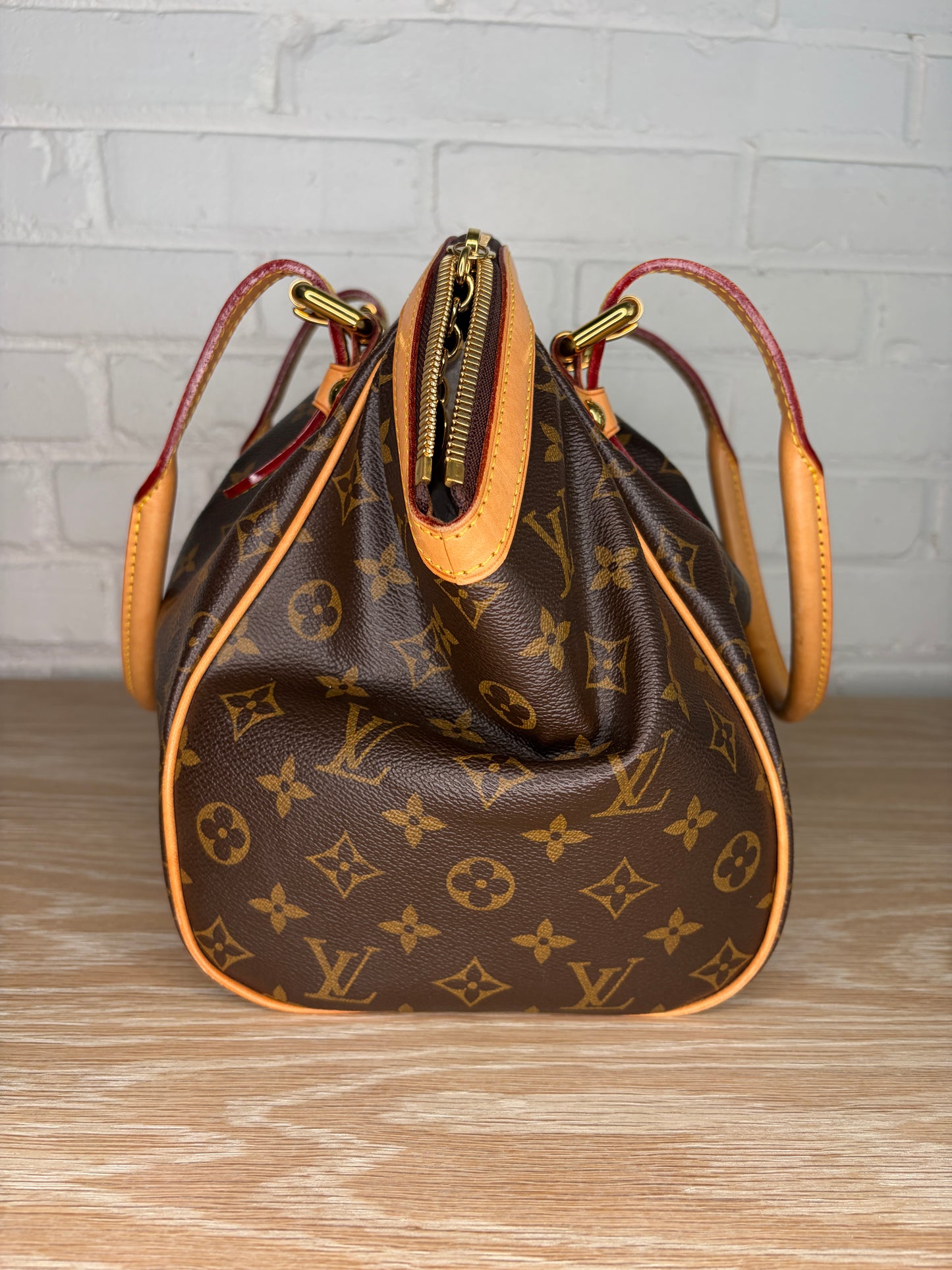 Louis Vuitton Tivoli GM