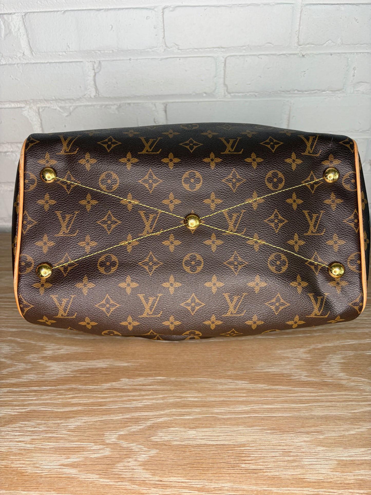 Louis Vuitton Tivoli GM