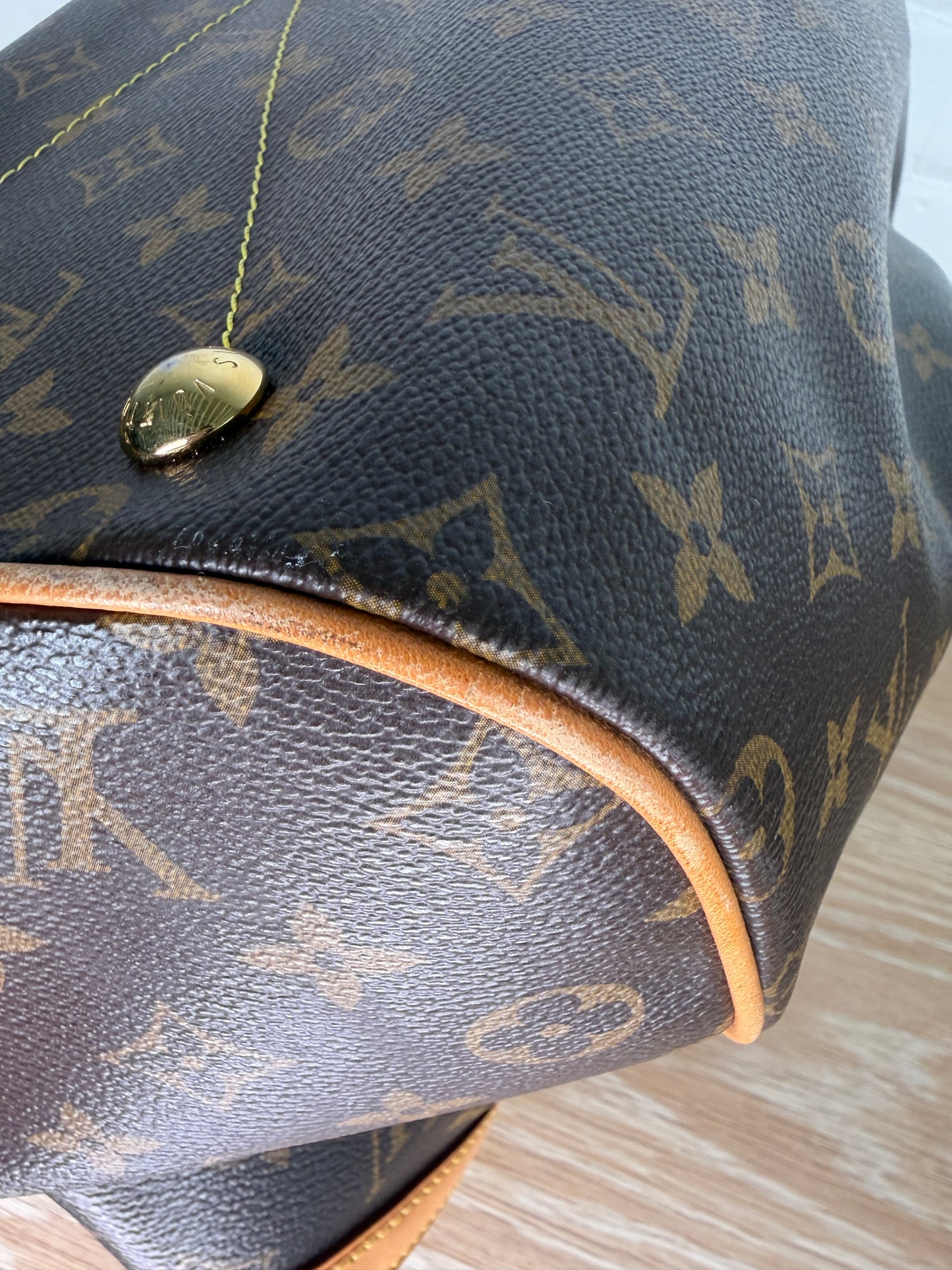 Louis Vuitton Tivoli GM