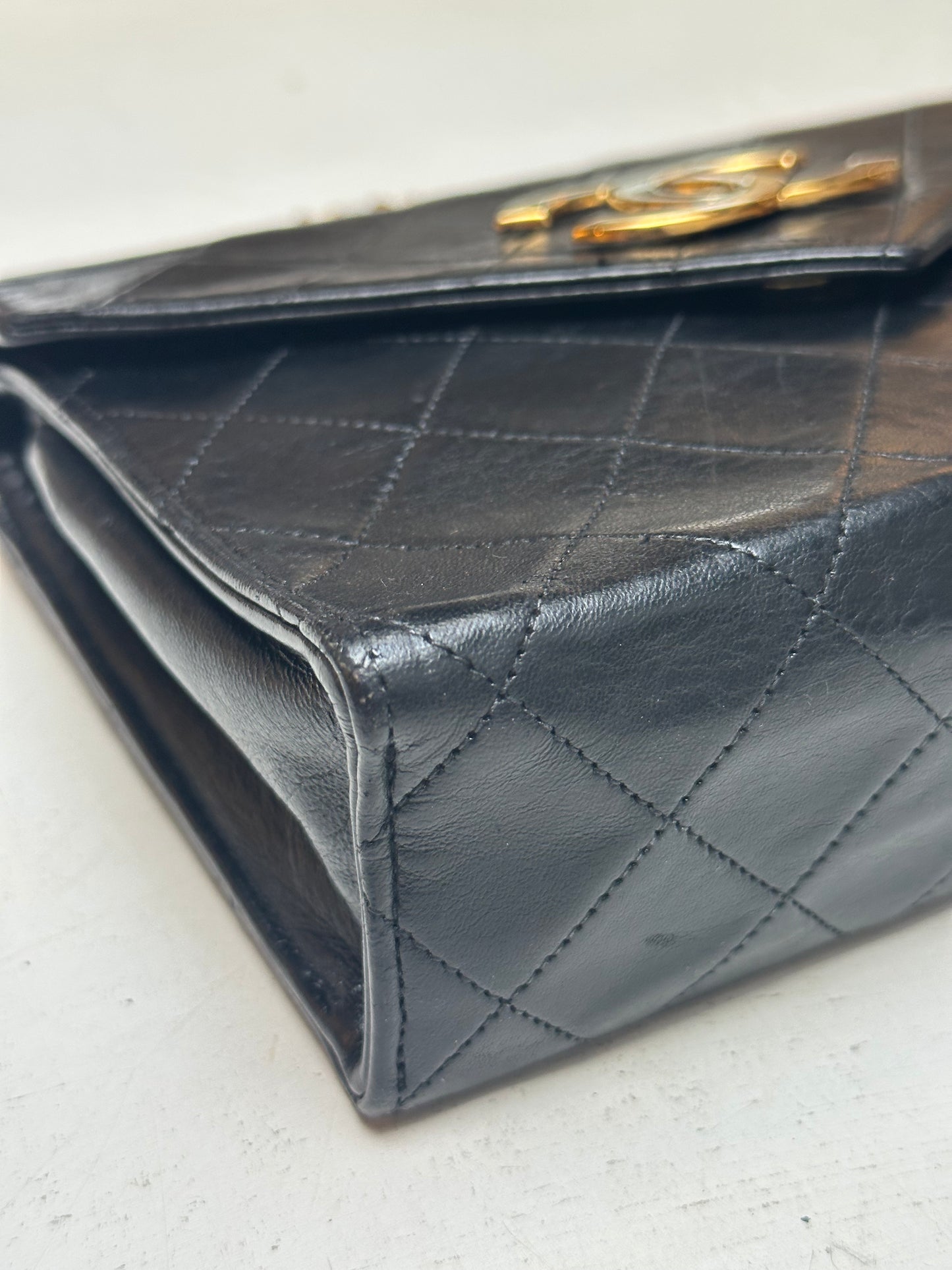 Chanel Vintage, Black