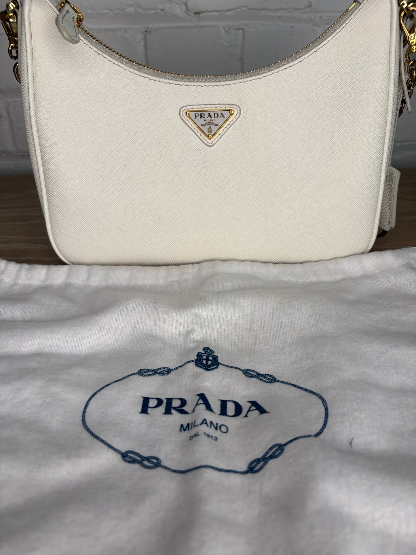 Prada Re-edition 2005 Shoulder Bag White