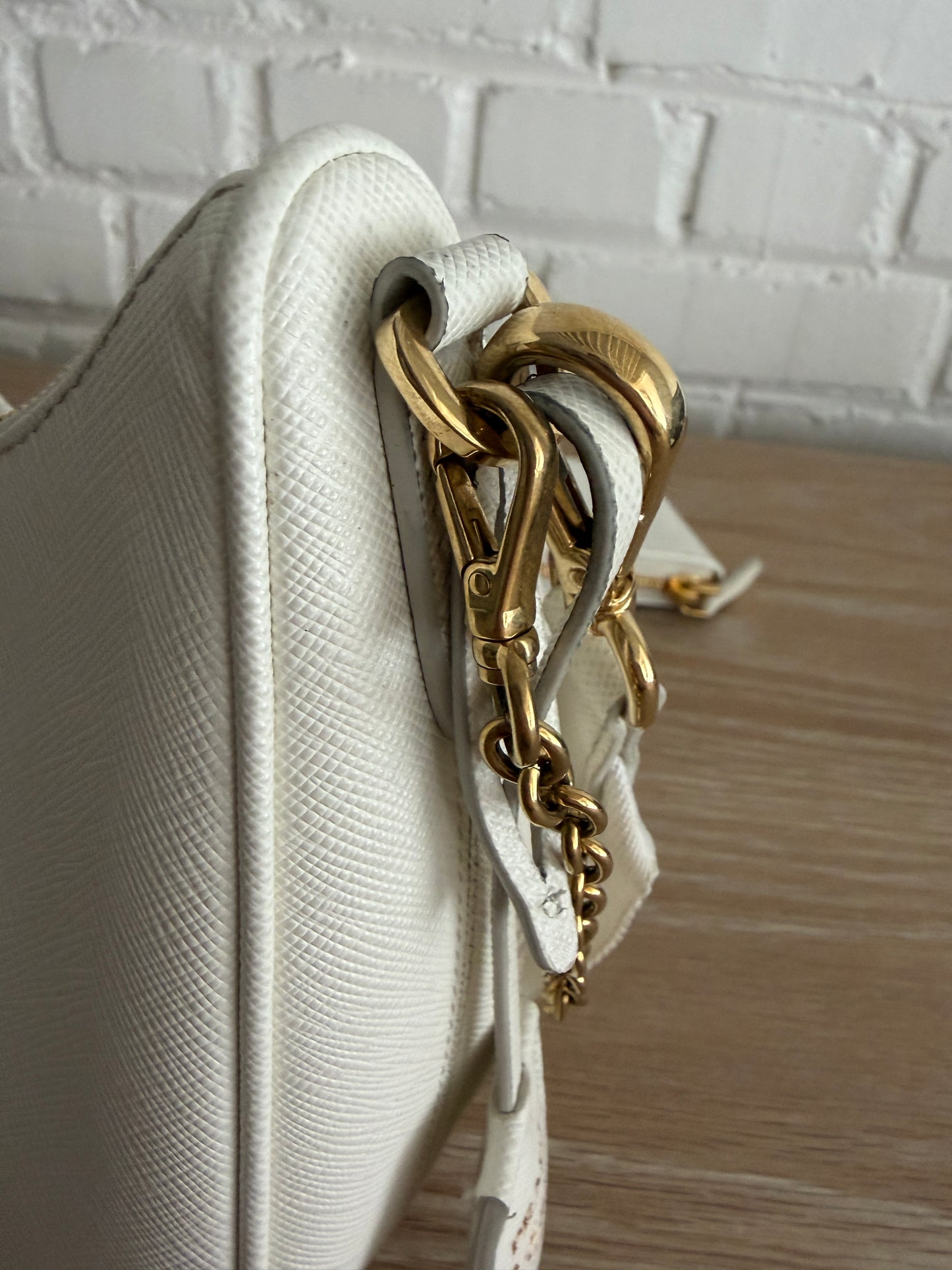 Prada Re-edition 2005 Shoulder Bag White