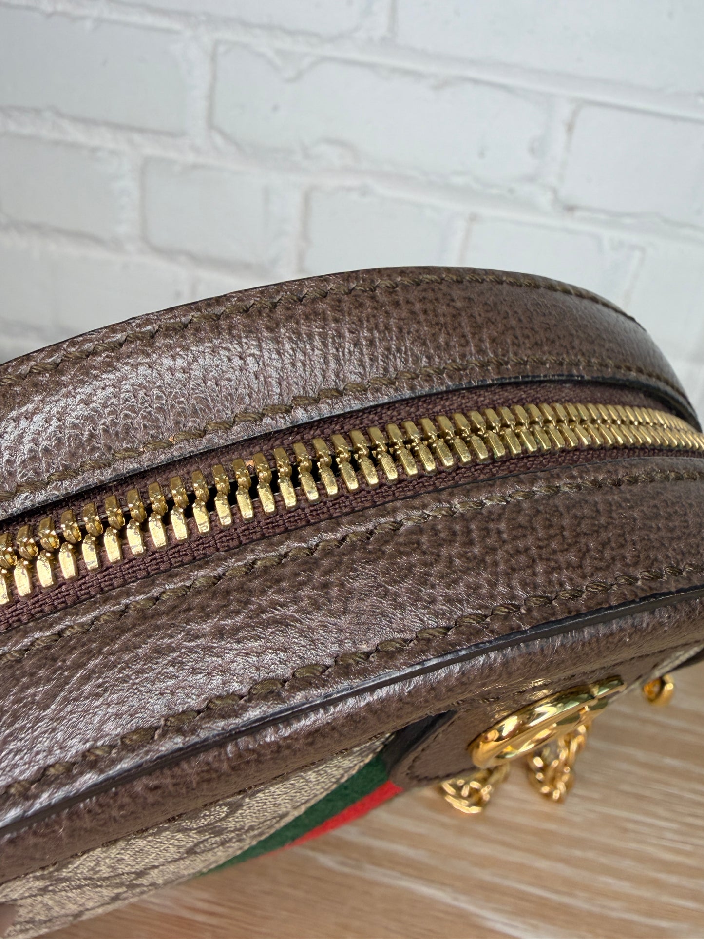 Gucci Supreme GG Ophidia Round Mini Shoulder Bag