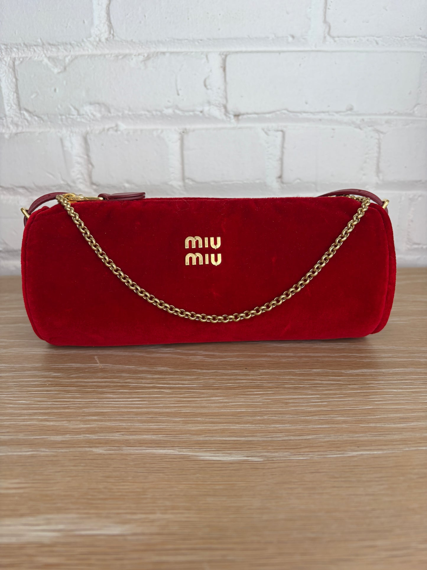 Miu Miu Velluto Pouch in Rosso