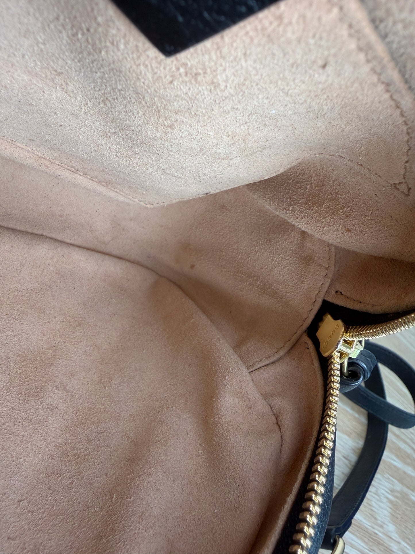 Gucci GG Marmont Camera Bag
