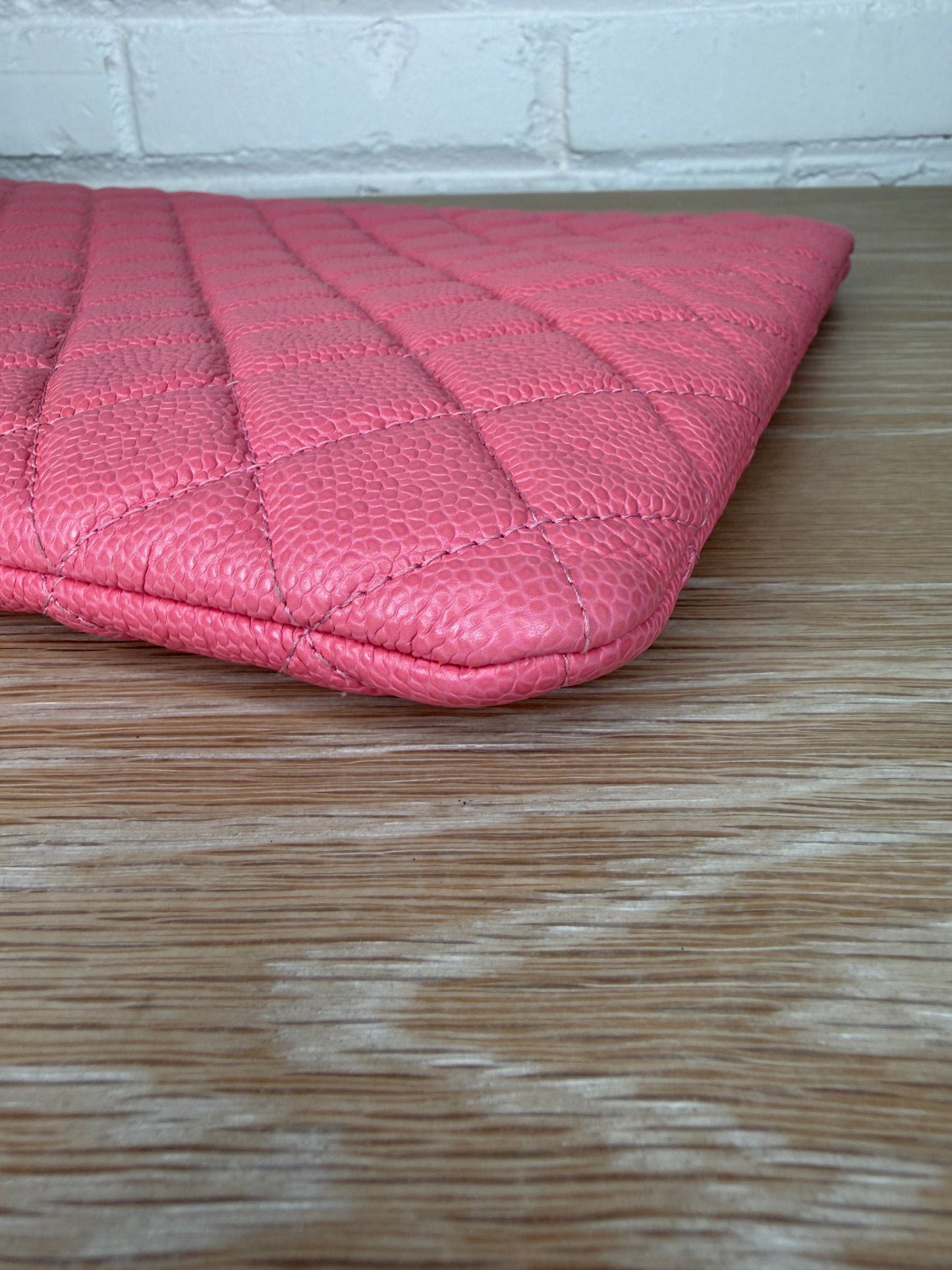 Chanel O_case Clutch Pink Caviar Quilted