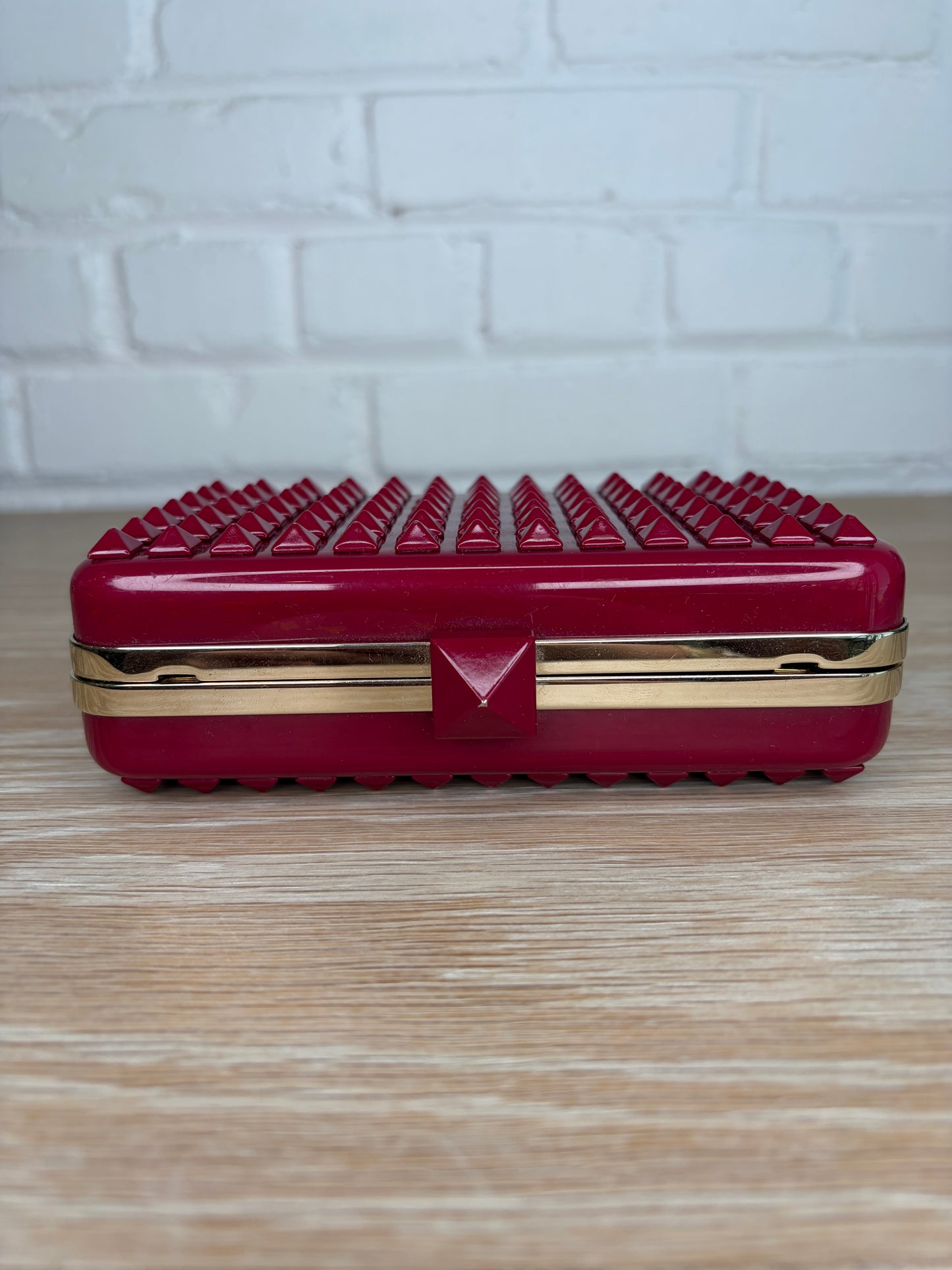 Valentino Garavani Rockstuf Minaudiere Clutch Red