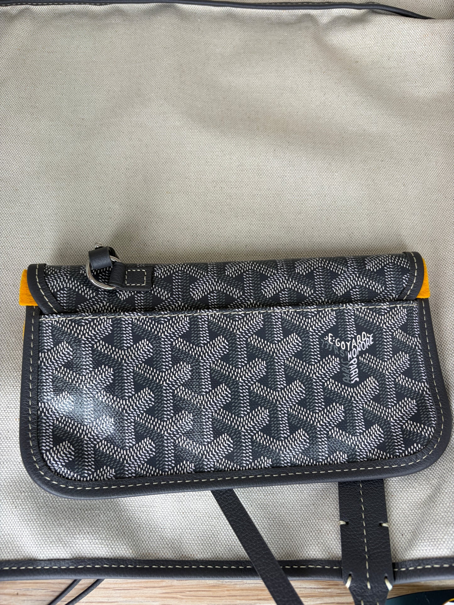 Goyard St. Louis GM Gray Never Used